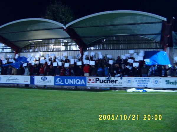 FC Blau Weiss Linz vs. FC Superfund Amas